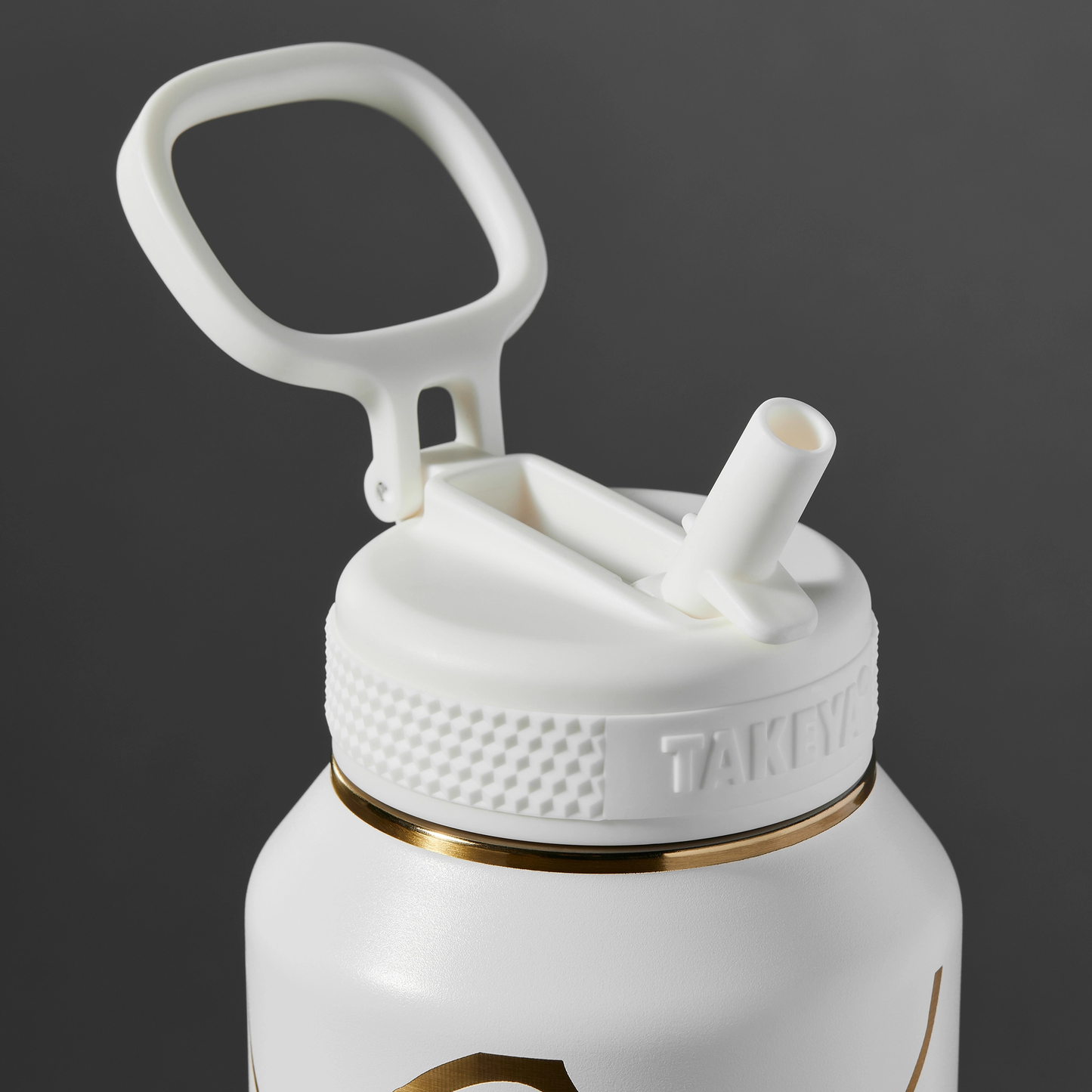 kintsugi-water-bottle-with-straw-lid-c9 51389-TK_HO25_Kintsugi_Takeya9271.png